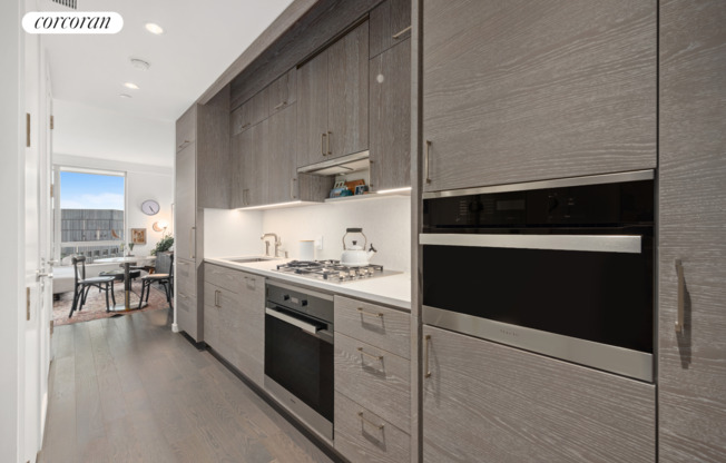 Studio, 1 bath, $4,250, Unit 31G