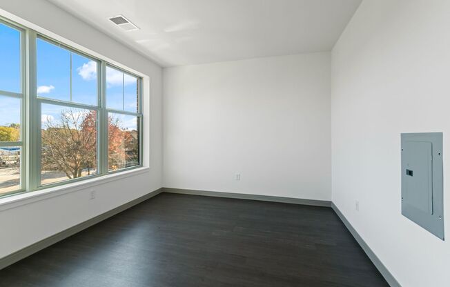 1 bed, 1 bath, 658 sqft, $1,705, Unit Unit 306