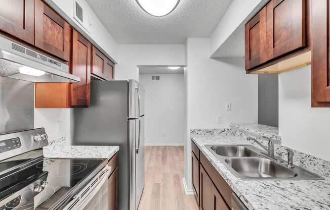 Newly-Renovated Apartments in Irving, TX
