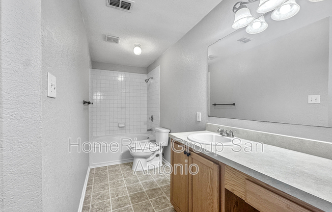 128 GATEWOOD BAY