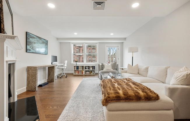 403 Marlborough St.