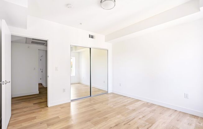 2 beds, 2 baths, 1,037 sqft, $2,950, Unit 301