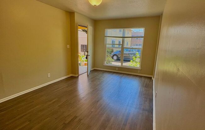 West Tabor Apartments