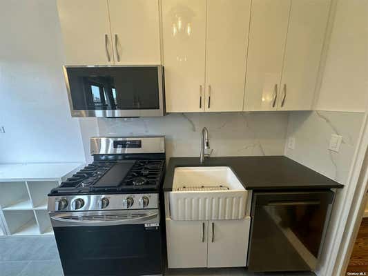 1 bed, 1 bath, 820 sqft, $2,900, Unit 3A