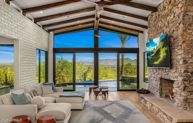6331 E. Hummingbird Lane, Paradise Valley, AZ 85253