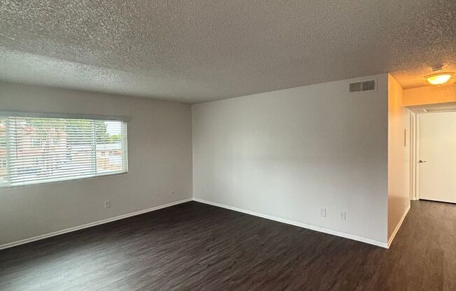 1 bed, 1 bath, 750 sqft, $2,160, Unit 802