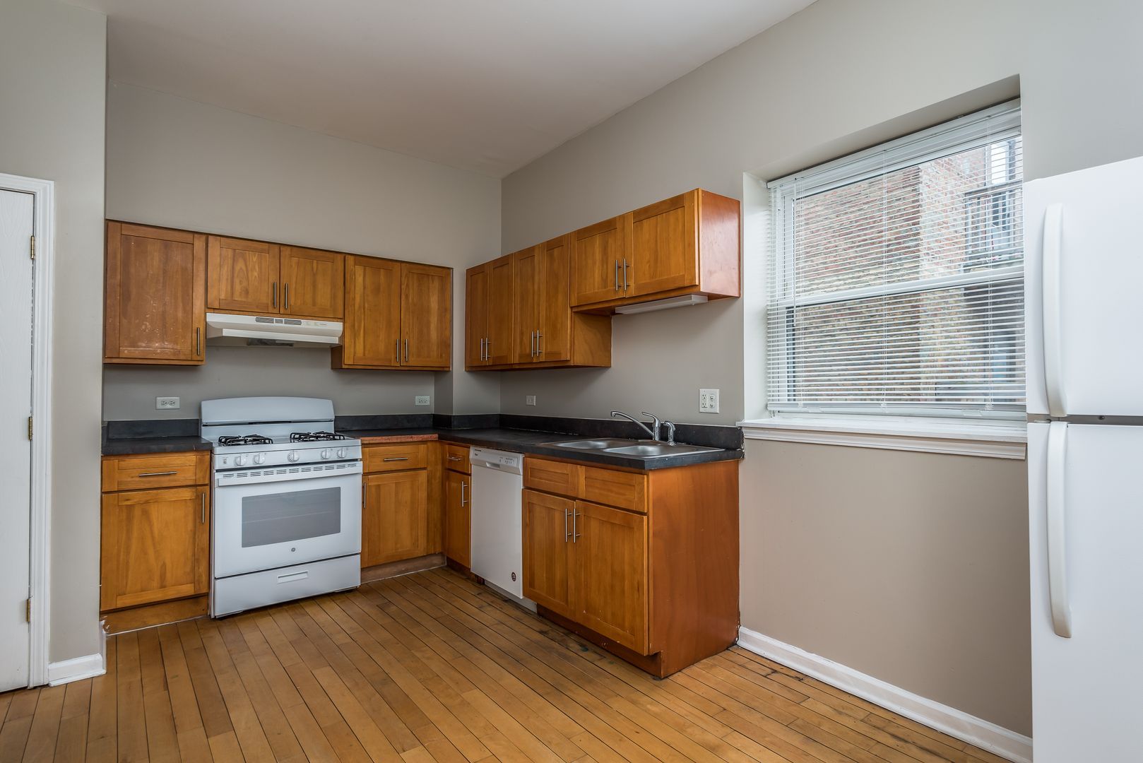 6034-6052 S Prairie Ave