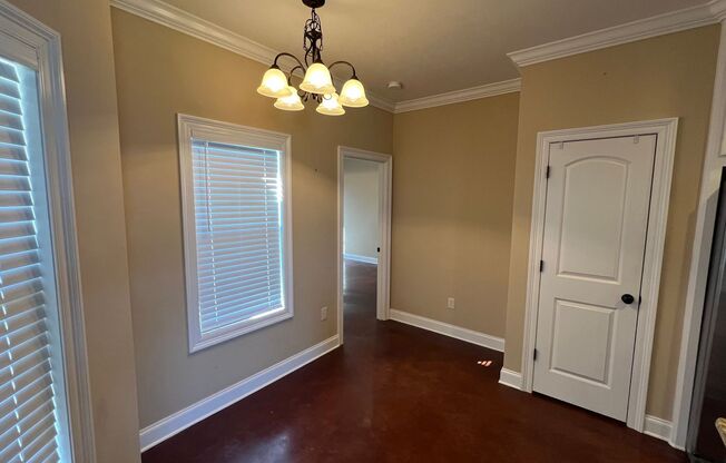 3 beds, 2 baths, $2,150