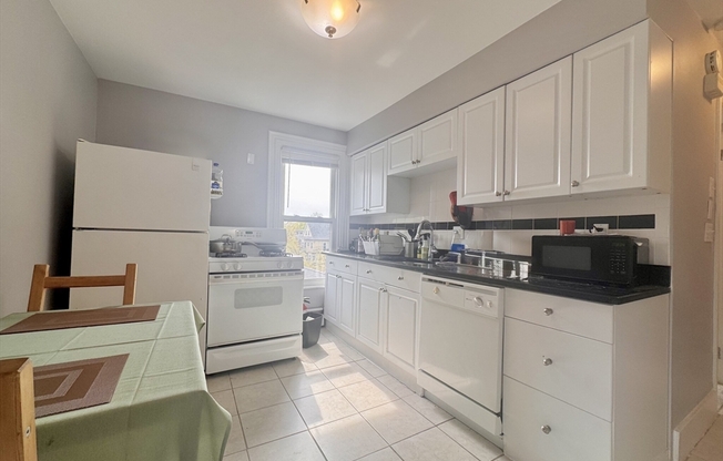 6 RICE ST