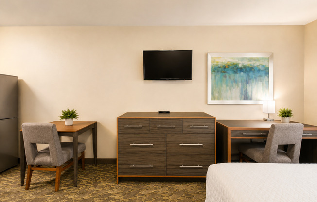 Studio, 1 bath, $1,350, Unit 207