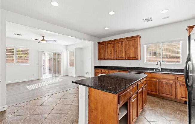 4 beds, 2.5 baths, $2,695