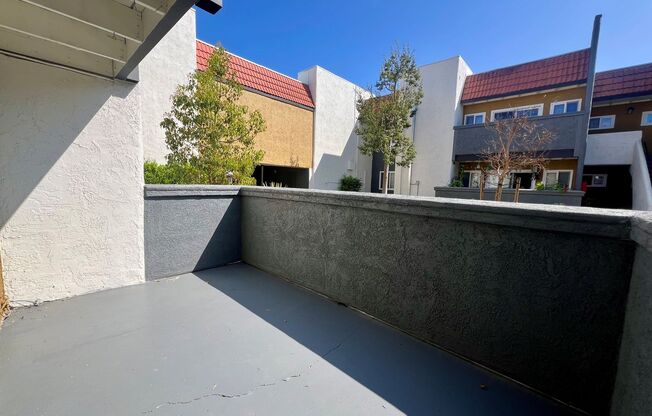 2 beds, 1.5 baths, 900 sqft, $3,060, Unit E08