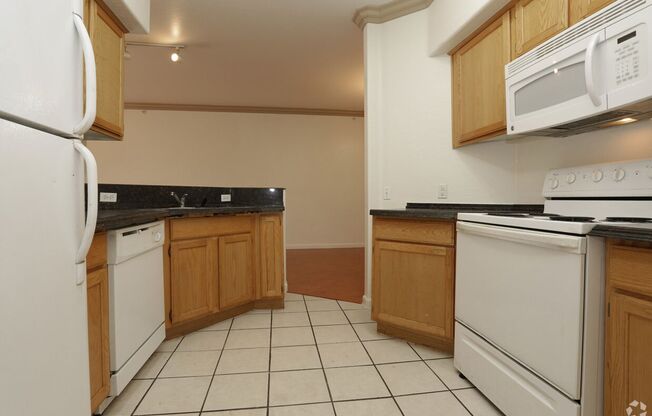 2 beds, 2 baths, 1,200 sqft, $1,825, Unit A-203