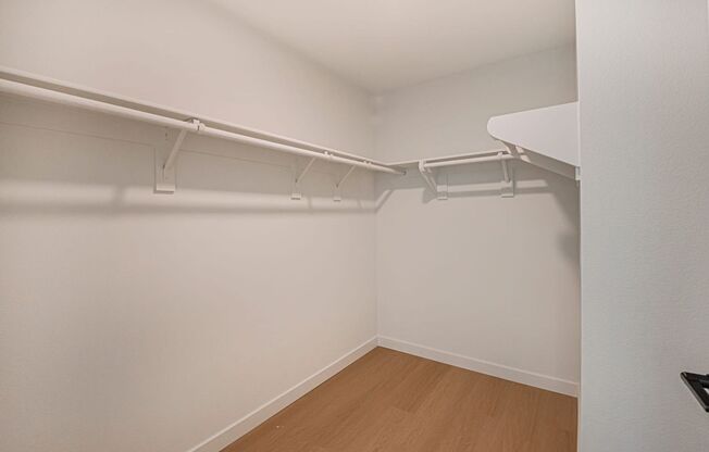 2 beds, 2 baths, 724 sqft, $3,630, Unit 204