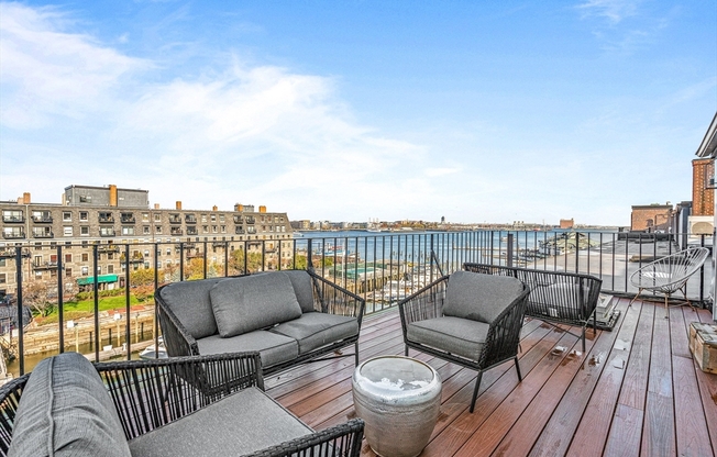 33 COMMERCIAL WHARF