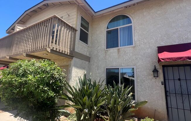 PERSIMMON AVENUE (8 units)