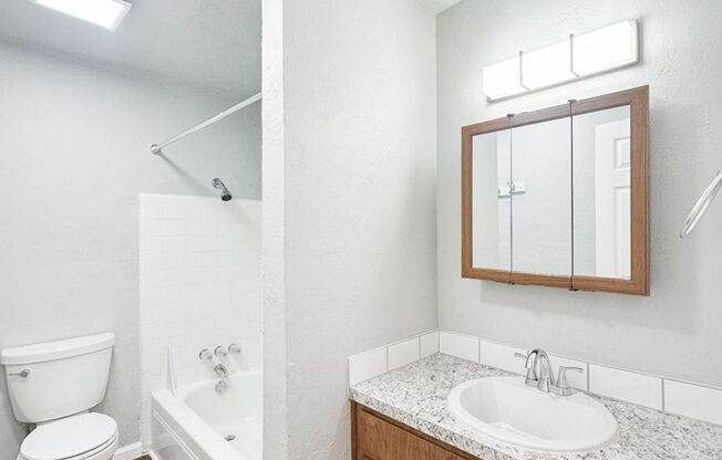 1 bed, 1 bath, 720 sqft, $1,000, Unit SC875