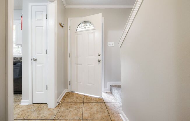 Spacious 2 Bed / 2.5 Bath Townhome with Modern Comforts & Resident Perks!