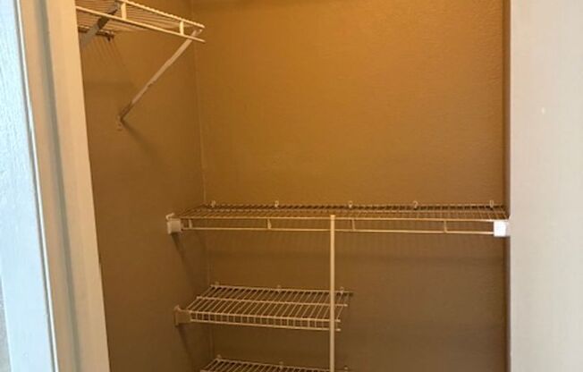 2 beds, 2 baths, 997 sqft, $1,500, Unit MA 222