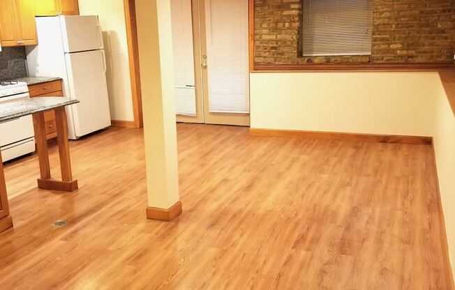 3044 North Ave.
