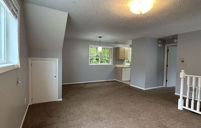 1 bed, 1 bath, $1,295, Unit 3027-200