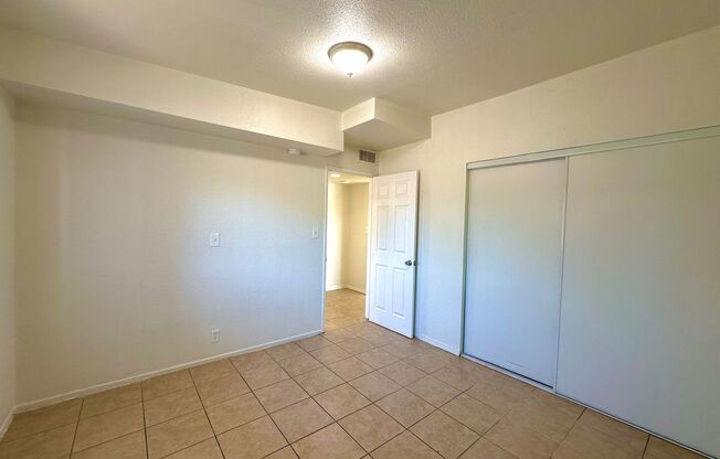 1 bed, 1 bath, $1,695, Unit 08