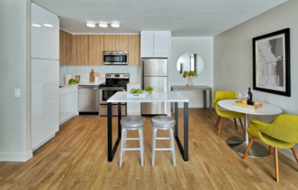 2619 North Clark