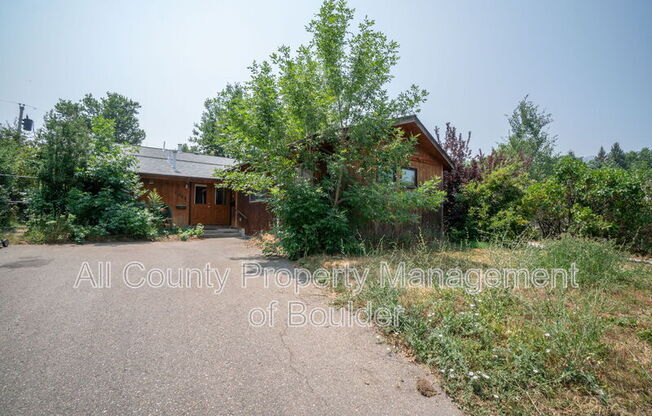 1045 TOEDTLI DR