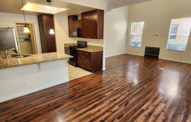 Lake Forest Townhome