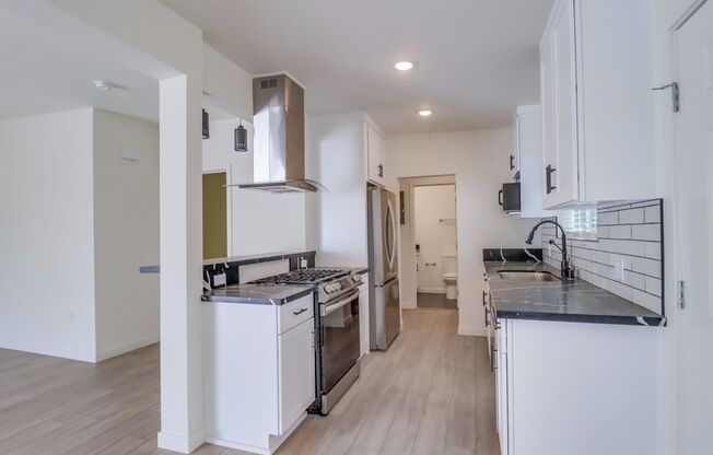 1 bed, 1 bath, 483 sqft, $3,800, Unit 3632