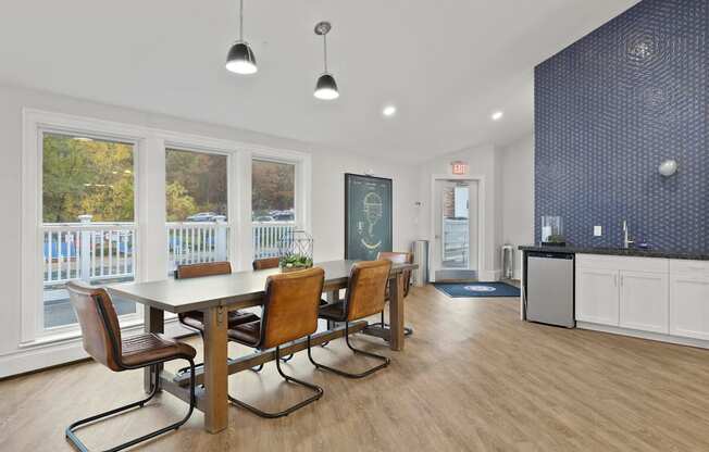 Clubhouse  at the River, Manchester, 03102