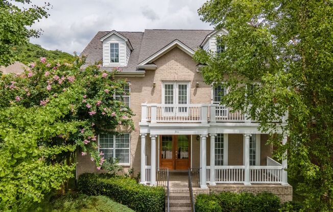 **LUXURIOUS GATED COMMUNITY IN FRANKLIN ZONED FOR RAVENWOOD HIGH SCHOOL**