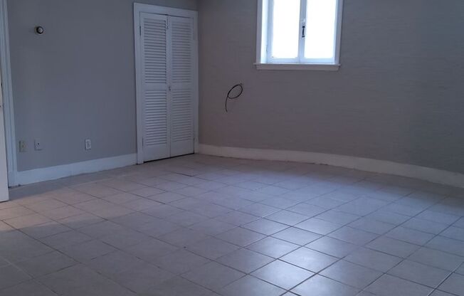 31 E. 31st St.