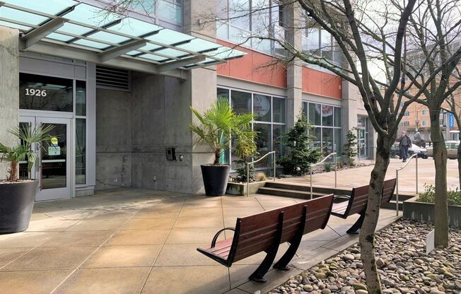 THE CIVIC IN GOOSE HOLLOW STUDIO BEDROOM CONDO!