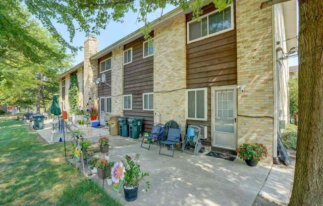 5833 Balsam Rd.