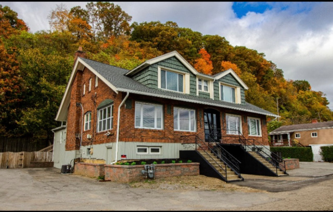 14 RIV RD