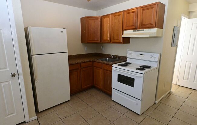 Large Studio Apartment for Rent - 3017 Carey - North Las Vegas