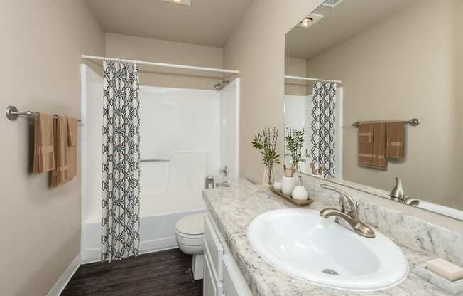 TownhomesView_Clackamas_OR_Interior_VirtuallyStaged_Bath