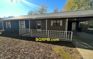 3 beds, 2 baths, $1,400