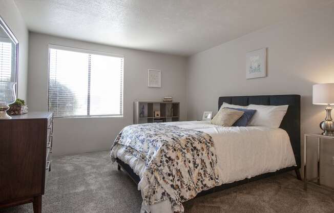 Bedroom at Villas Del Cielo Aprartments in Albuquerque New Mexico October 2020