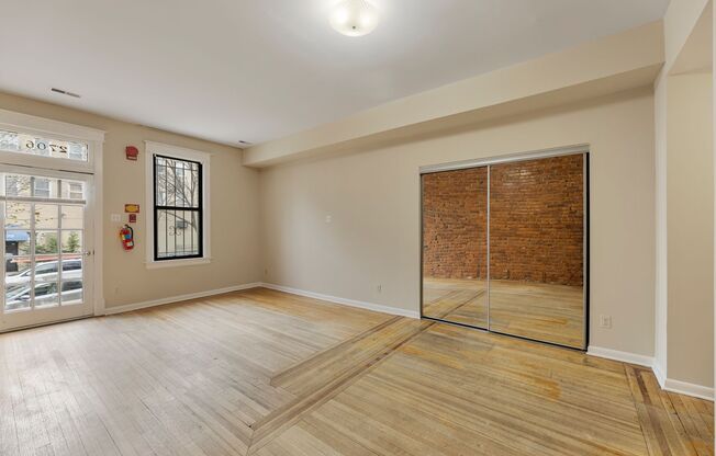 2706 Ontario Road, NW