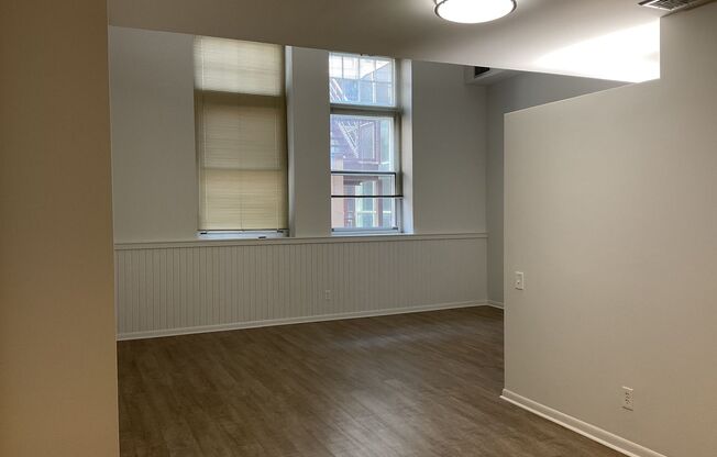 Studio, 1 bath, $1,395