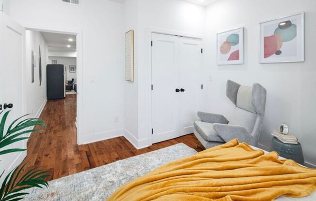 2 beds, 2 baths, 1,025 sqft, $1,425, Unit Unit 2