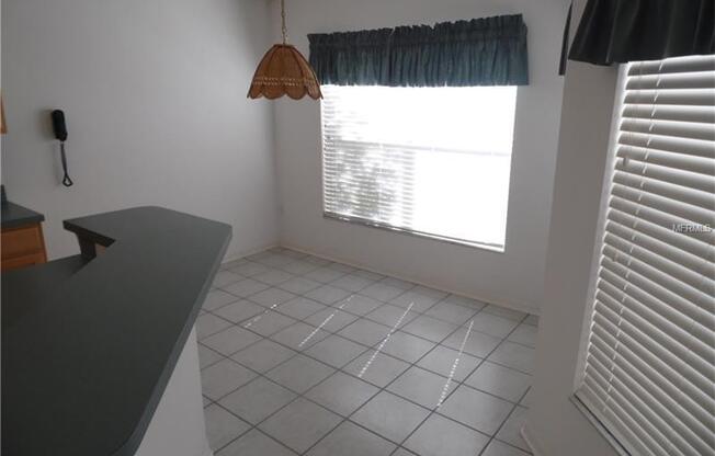 4/2 in Hunters Creek! Gated Community! NO CARPET!