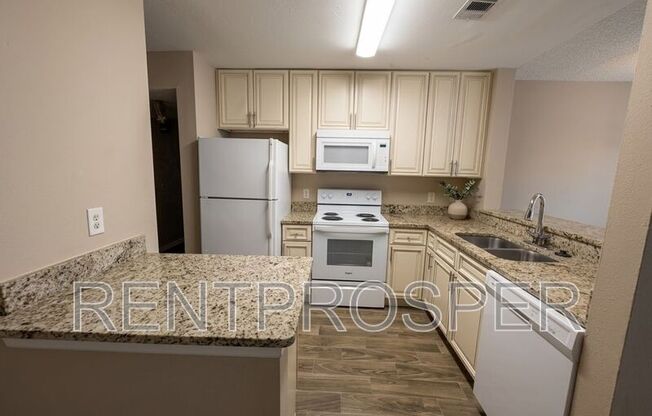 5232 Via Hacienda Cir