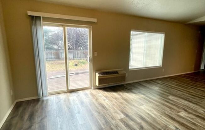 3 beds, 2 baths, $2,795