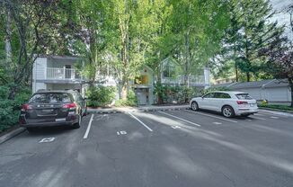 3 beds, 2 baths, $2,750, Unit # #C 205