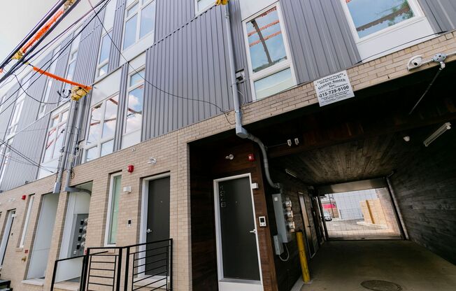 1 bed, 1 bath, 650 sqft, $1,395, Unit 1240 - B