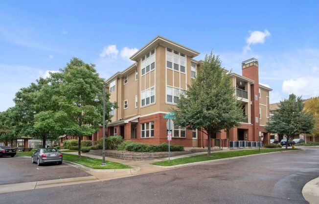 $0 DEPOSIT OPTION. DOVE VALLEY, ABSOLUTELY IMMACULATE, 3 BED PLUS DESK ALCOVE AND BONUS ROOM! OPEN FLOORPLAN, LARGE KITCHEN, PATIO!