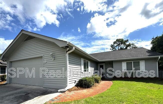 211 BIRDIE LN